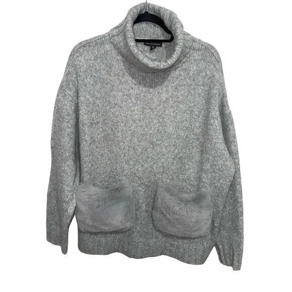 Saks Fifth Avenue Grey Wool/ Alpaca Turtleneck W/ Faux Fur Pockets Sweater Sz L