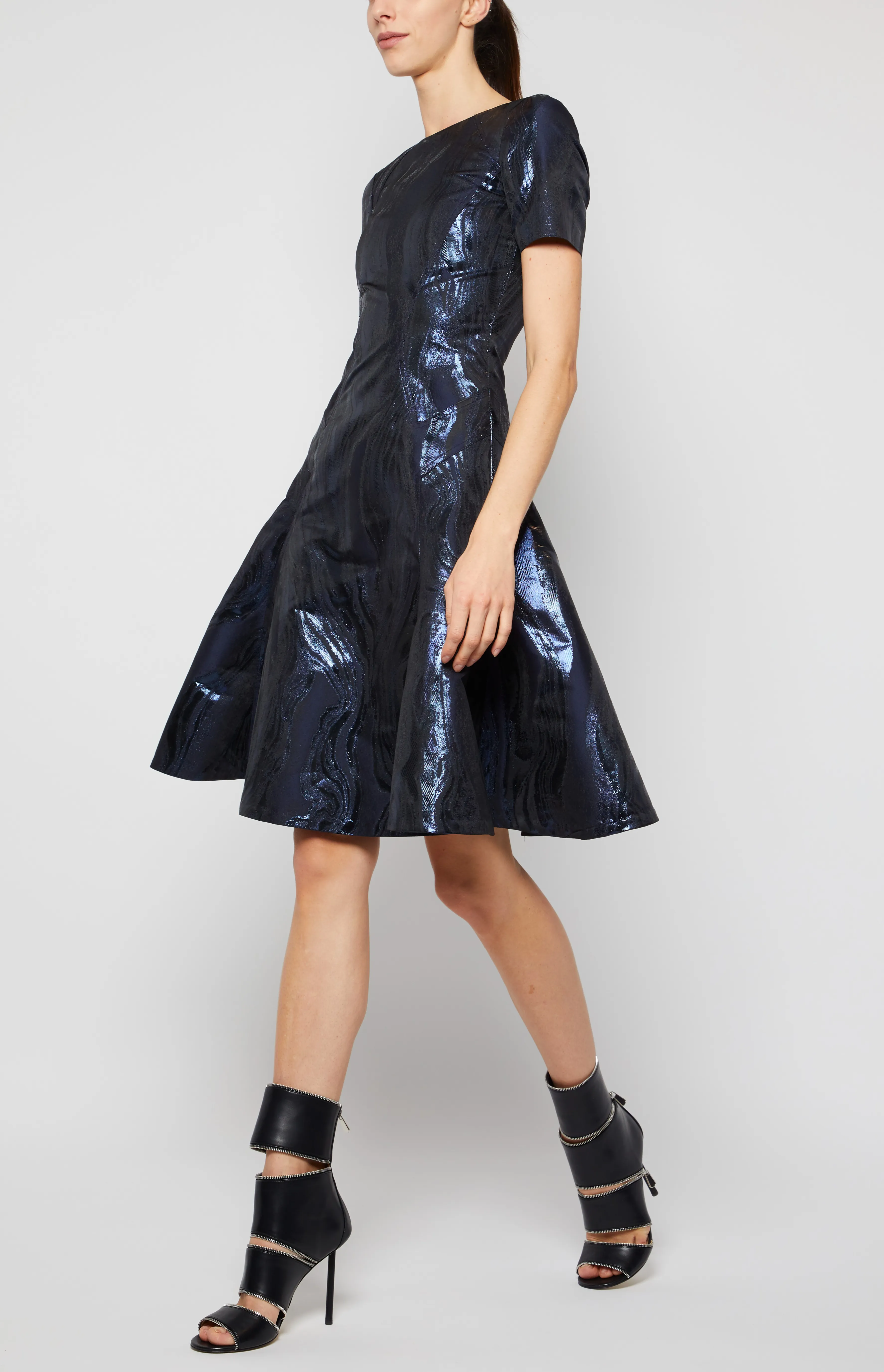 SHORT SLEEVE FIT & FLARE DRESS