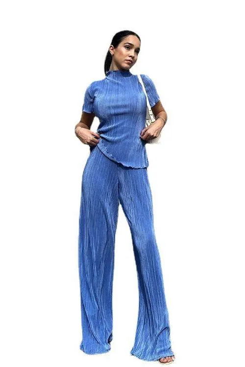 Slim T-shirt pant suit