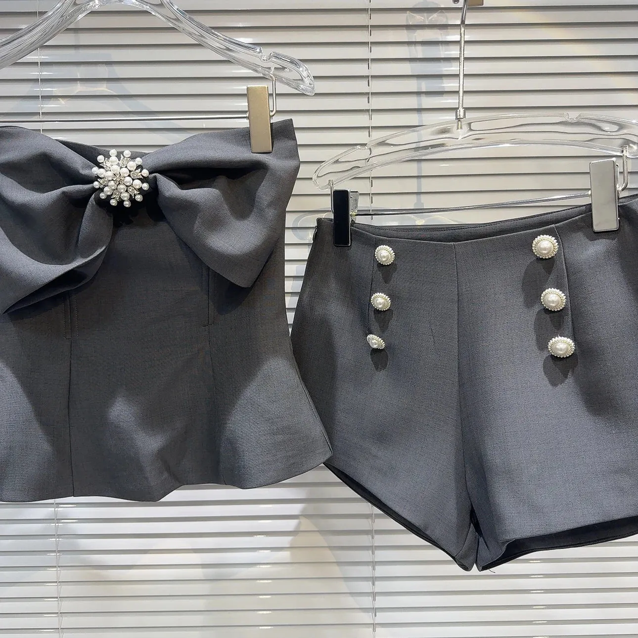 Strapless Pearls Buttons Bow Tank Top Suit