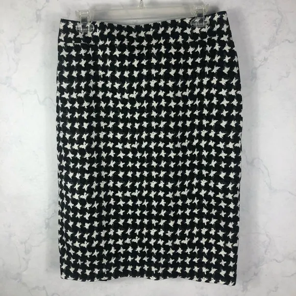 [Talbots] Black &amp; White Printed Pencil Skirt
