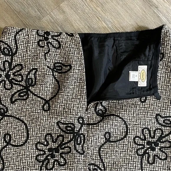 Talbots Wool Pencil Skirt with Floral Embroidery