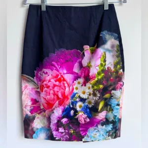 Ted Baker London Beautiful Focus Bouquet Floral Pencil Skirt US 6 Cotton Luxury