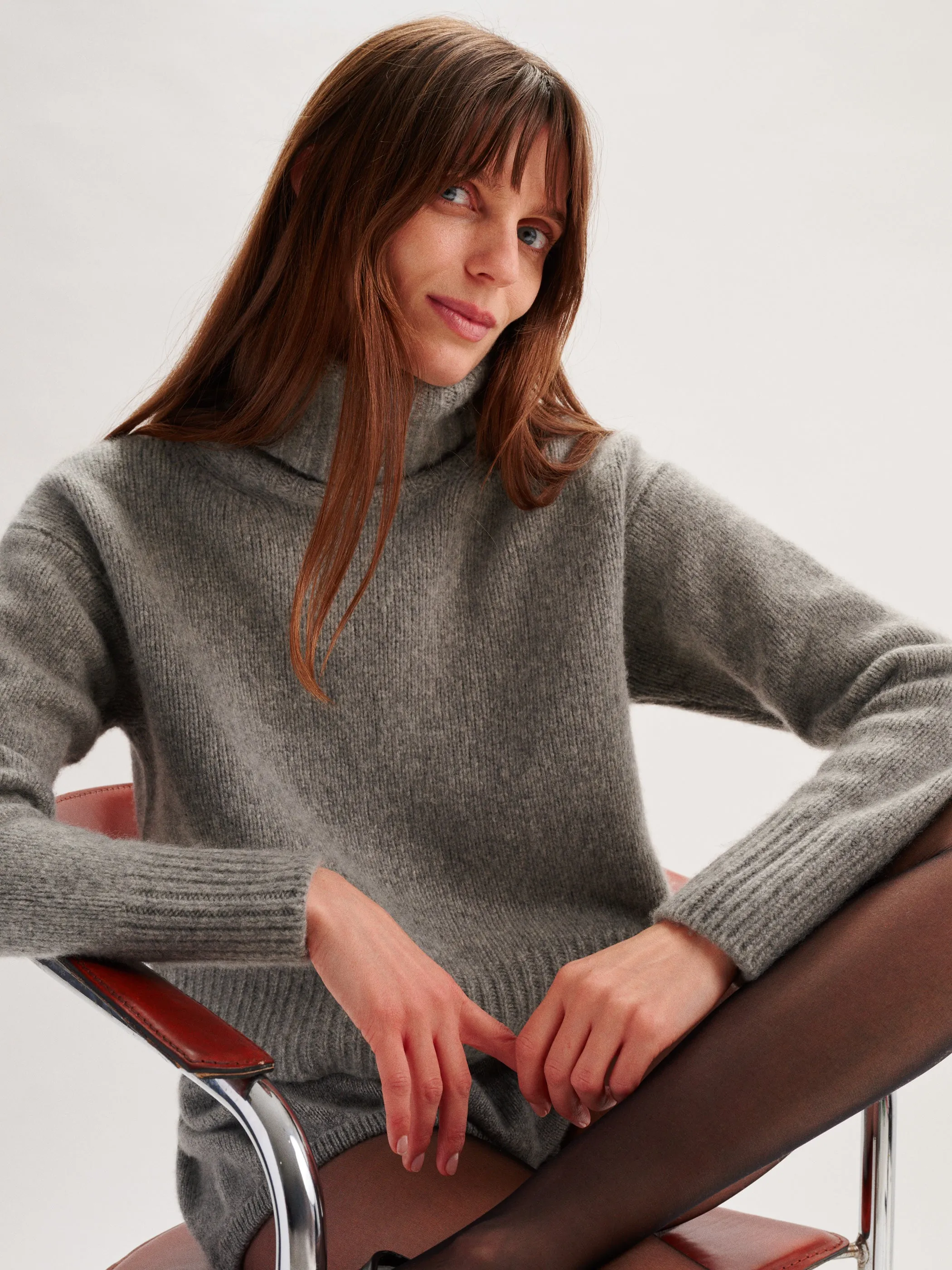 The Tirana Turtleneck in Cashmere