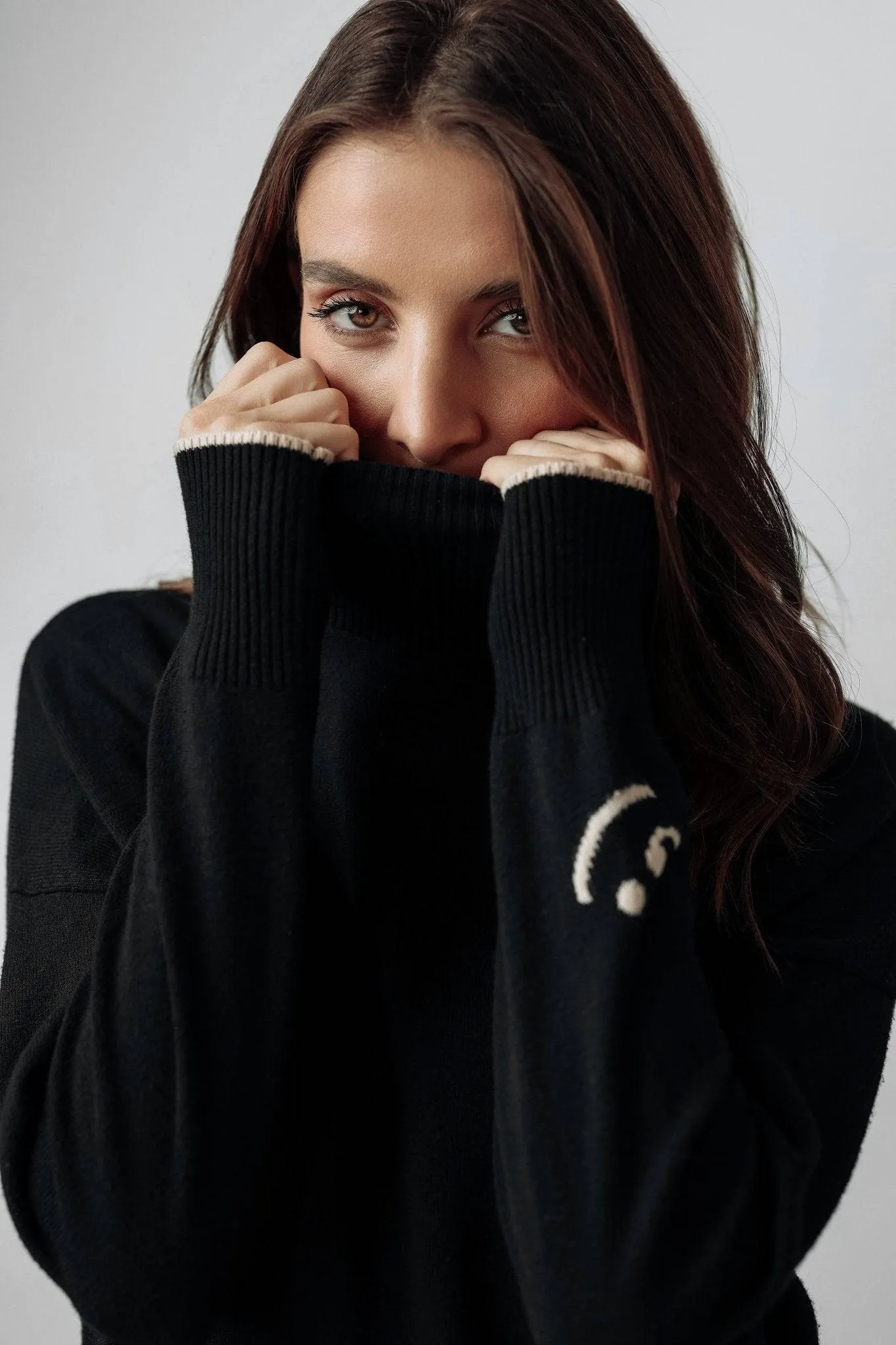 THE WINK TURTLENECK