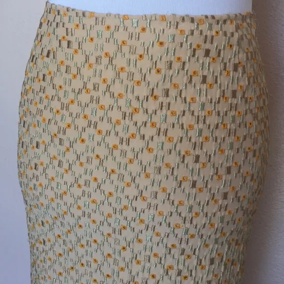 Tocca silk embroidered pencil skirt