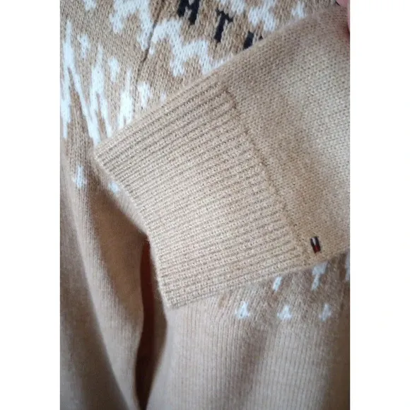 Tommy Hilfiger Women's Sweater Sz M Fair Isle Turtleneck Sweater Tan Brown NWT