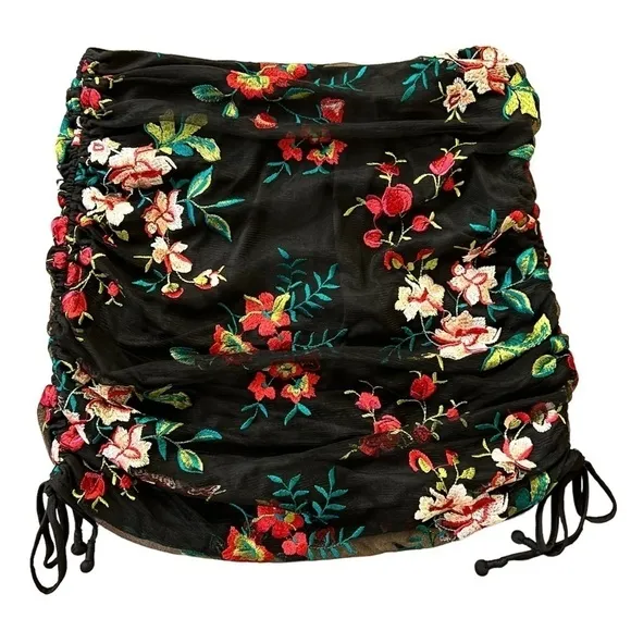 Tularosa Skirt Emily Floral Embroidered Mini Black Small