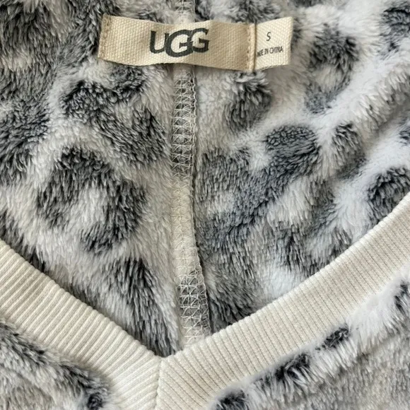 Ugg Women's Top Daisy Fleece Cotton Blend V-neck Long Sleeve Sweater Size S