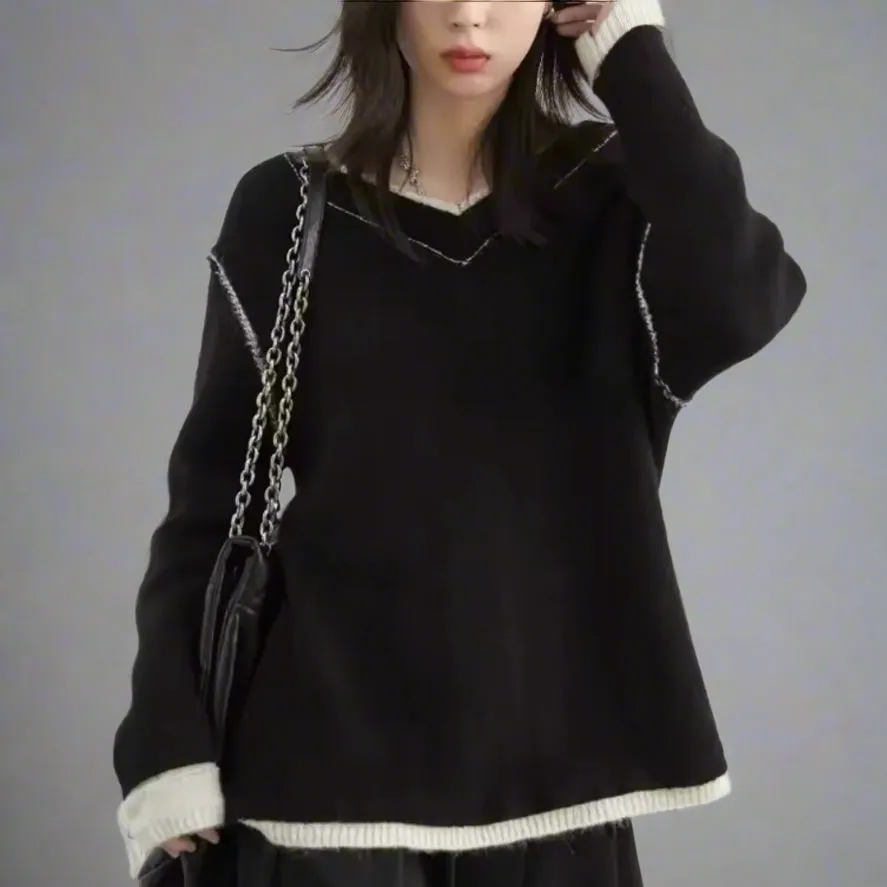 V-Neck Pullover