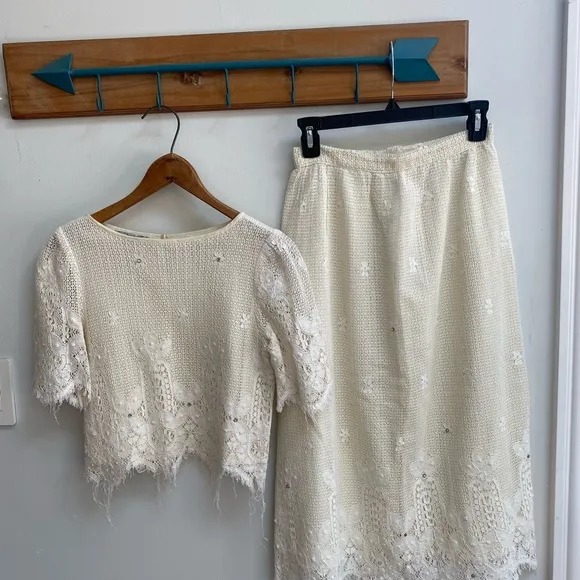Vintage lace 2 piece shirt and skirt set boho wedding lace and jewel‎ fit size S