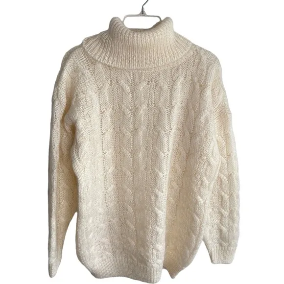 Vintage Tarazzia Sweater Cable Knit Mohair Turtleneck Pullover Medium Ivory