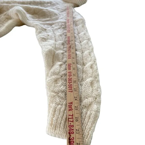Vintage Tarazzia Sweater Cable Knit Mohair Turtleneck Pullover Medium Ivory