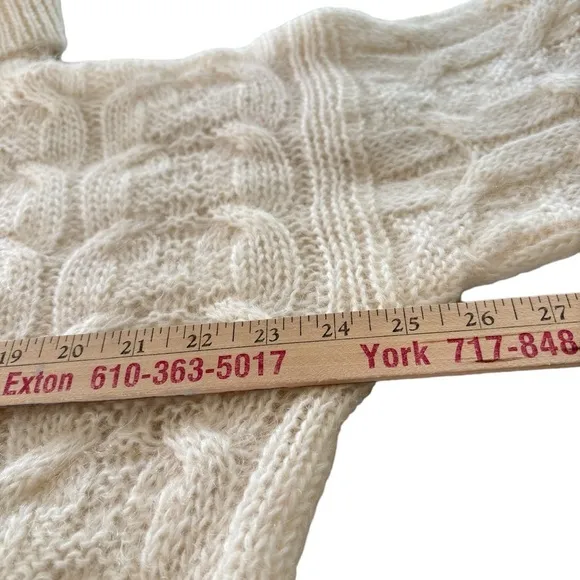 Vintage Tarazzia Sweater Cable Knit Mohair Turtleneck Pullover Medium Ivory