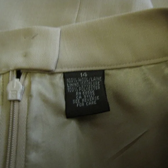 VTG DKNY Essentials 100% Wool Tan Pencil Skirt 14