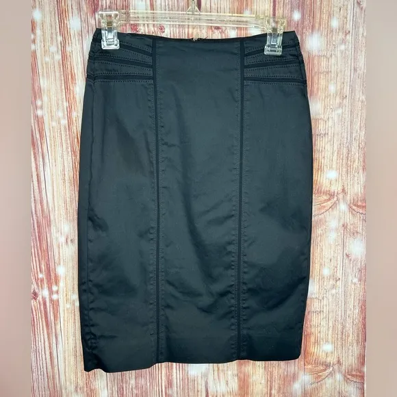 White House Black Market Pencil Skirt Size 0 Black Princess Seams