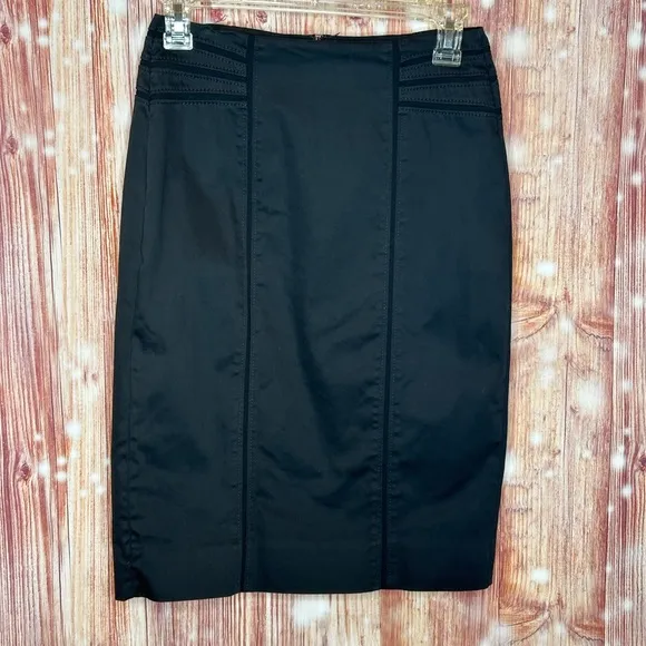 White House Black Market Pencil Skirt Size 0 Black Princess Seams