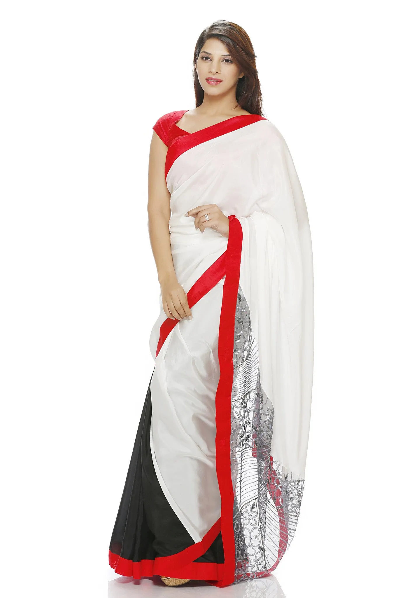 WHITE SILK SAREE WITH EMBROIDERED PALLU