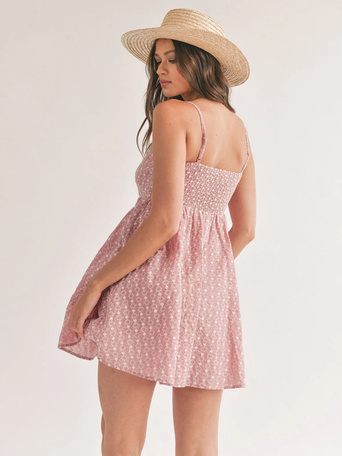 WOMEN'S SLEEVELESS FIT & FLARE EMBROIDERY MINI DRESS