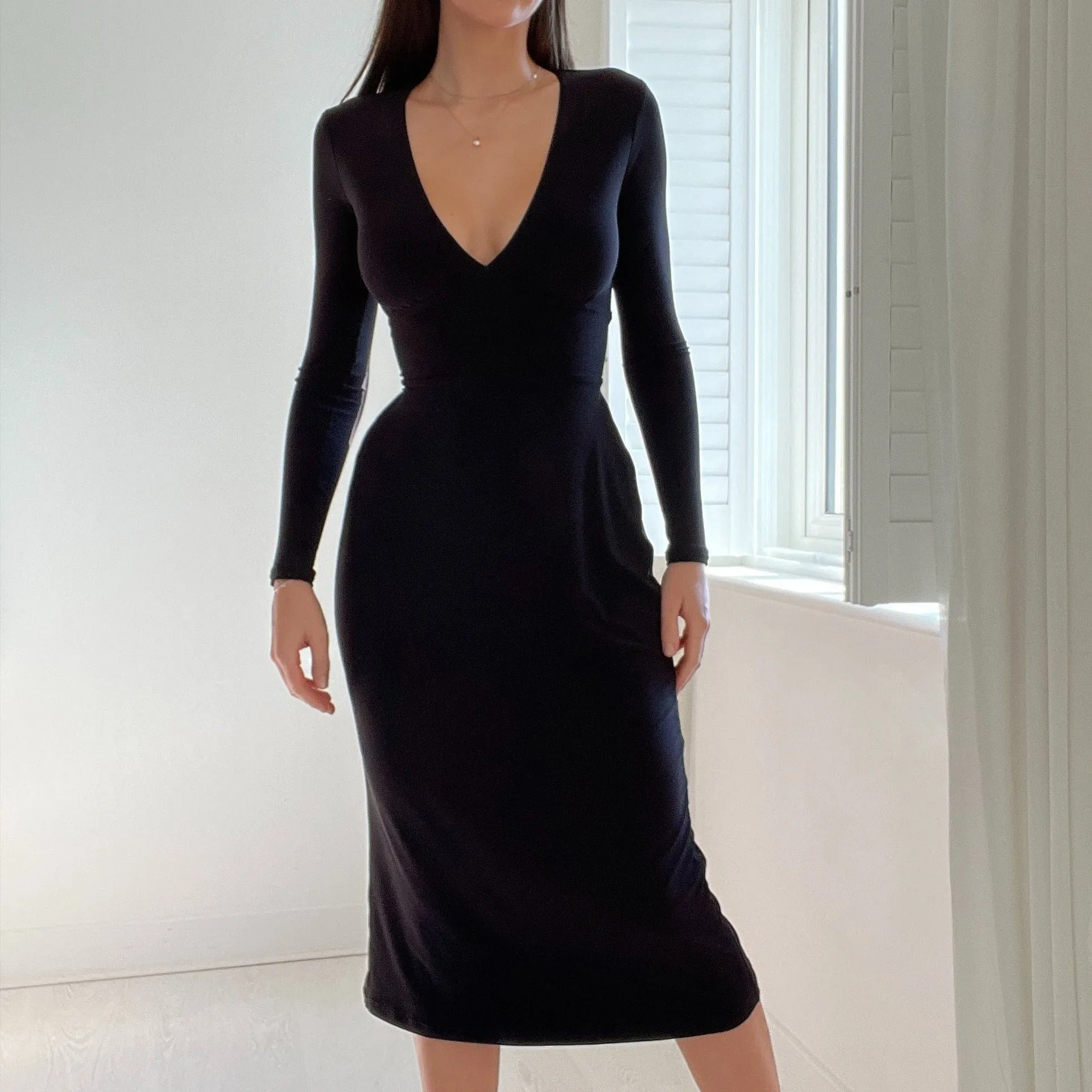 YY22424Slimming long sleevesvCollar Tied Dress European and American Sexy Slim Fit Solid Color Fashion Trendy Hot Girl Dress