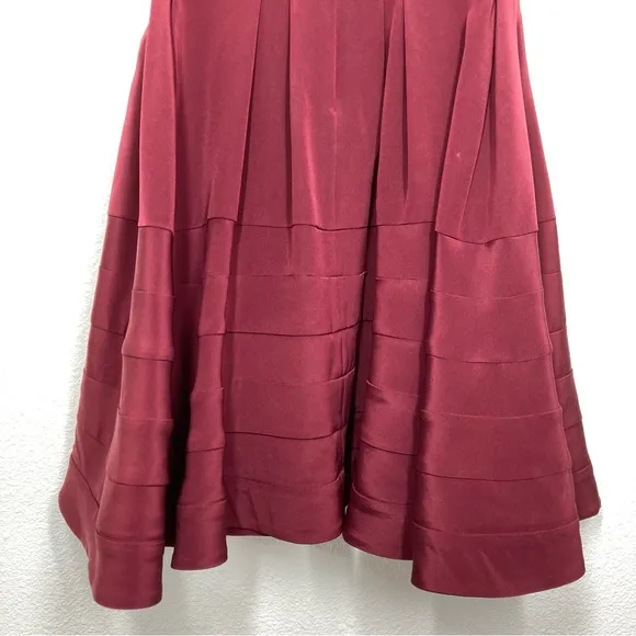 Zac Posen women's Wool Dress 4 Red Short Sleeve Fit-And Flare Dress