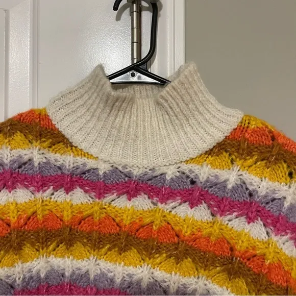 ZARA Chunky Woven Knit Jacquard Rainbow Sweater Striped Weave Multicolor