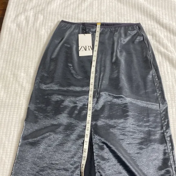 Zara Metallic Pencil Skirt Blogger Favorite Size M