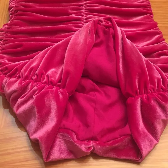 Zara velvet ruched gathered pink fuchsia mini skirt sz.XS